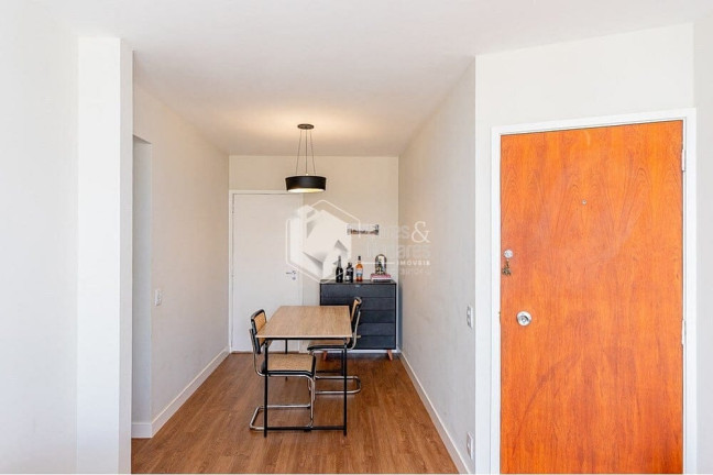 Imagem Apartamento com 2 Quartos à Venda, 70 m² em Jardim Paulista - São Paulo