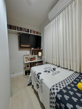 Imagem Casa com 3 Quartos à Venda, 245 m² em Nova Carapina I - Serra Imagem Casa com 3 Quartos à Venda, 245 m² em Nova Carapina I - Serra