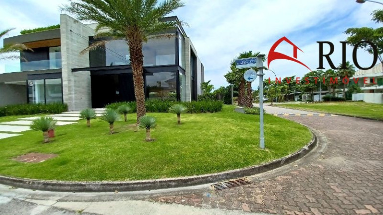 Imagem Casa com 5 Quartos à Venda, 1.230 m² em Barra Da Tijuca - Rio De Janeiro Imagem Casa com 5 Quartos à Venda, 1.230 m² em Barra Da Tijuca - Rio De Janeiro