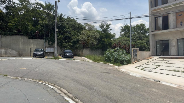 Imagem Terreno à Venda ou Locação, 257 m² em Palm Hills - Cotia Imagem Terreno à Venda ou Locação, 257 m² em Palm Hills - Cotia