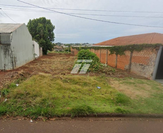 Casa à Venda, 715 m² em Coqueiral - Cascavel