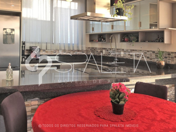 Imagem Casa com 4 Quartos à Venda, 600 m² em Marco Leite - Jundiaí Imagem Casa com 4 Quartos à Venda, 600 m² em Marco Leite - Jundiaí