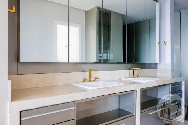 Imagem Apartamento com 6 Quartos à Venda, 456 m² em Centro - Balneário Camboriú