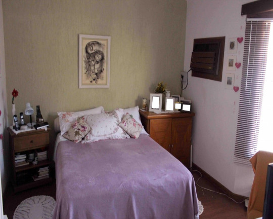 Imagem Casa com 5 Quartos à Venda, 207 m² em Medianeira - Porto Alegre Imagem Casa com 5 Quartos à Venda, 207 m² em Medianeira - Porto Alegre