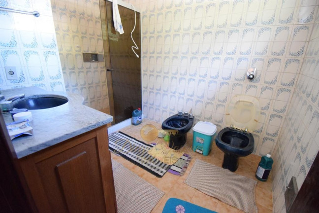 Imagem Casa com 6 Quartos à Venda, 361 m² em Vale Do Paraíso - Teresópolis Imagem Casa com 6 Quartos à Venda, 361 m² em Vale Do Paraíso - Teresópolis