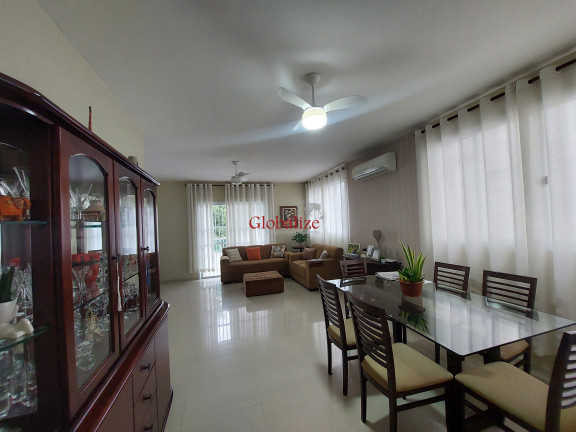 Imagem Casa com 6 Quartos à Venda, 212 m² em Aparecida - Santos