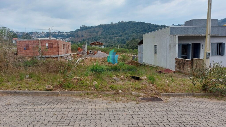 Terreno à Venda, 200 m² em Vila Nova Ii - Bento Gonçalves