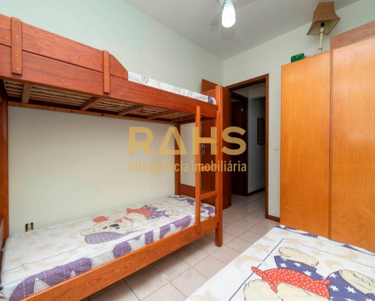 Imagem Casa com 4 Quartos à Venda, 224 m² em Bombas - Bombinhas Imagem Casa com 4 Quartos à Venda, 224 m² em Bombas - Bombinhas