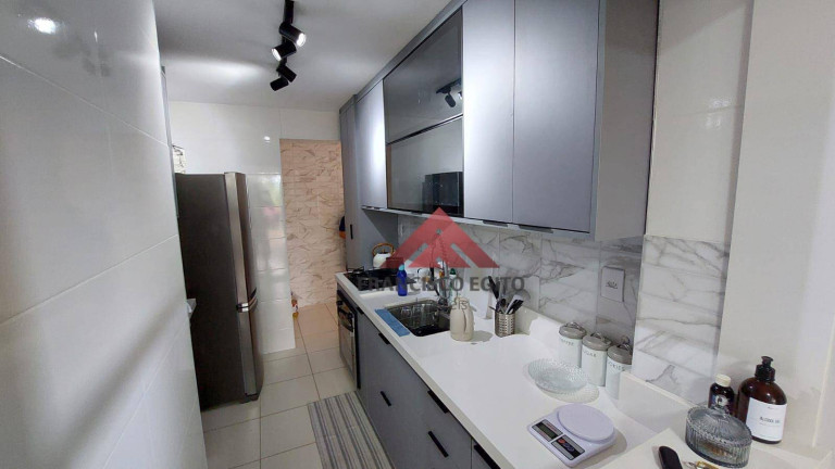 Imagem Apartamento com 2 Quartos à Venda, 67 m² em Mutuá - São Gonçalo