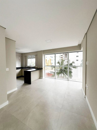 Apartamento com 2 Quartos para Alugar, 93 m² em Centro - Balneário Camboriú