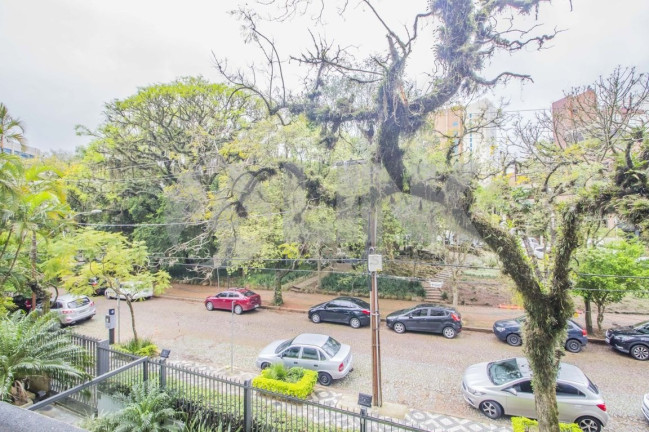 Imagem Apartamento com 4 Quartos à Venda, 251 m² em Moinhos De Vento - Porto Alegre
