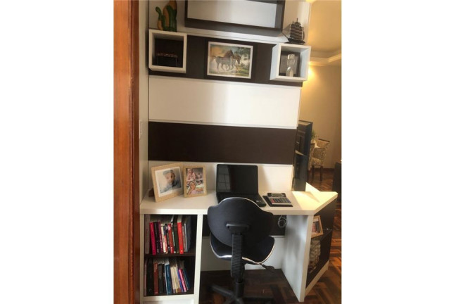 Imagem Imóvel com 1 Quarto à Venda,  em Petrópolis - Porto Alegre
