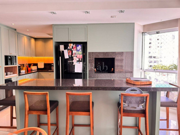 Imagem Apartamento com 3 Quartos à Venda, 130 m² em Centro - Balneário Camboriú Imagem Apartamento com 3 Quartos à Venda, 130 m² em Centro - Balneário Camboriú