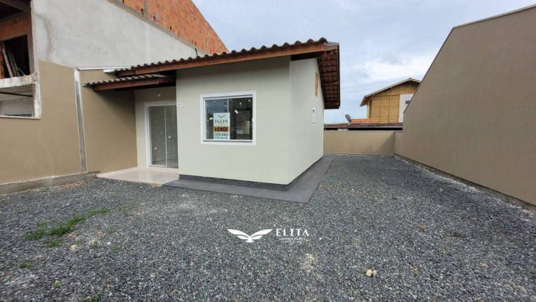 Casa com 2 Quartos para Alugar, 52 m² em Quinta Dos Açorianos - Barra Velha