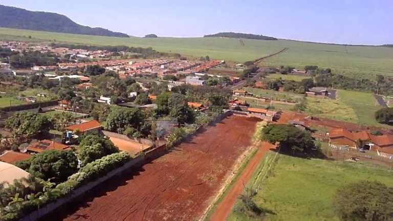 Imóvel à Venda, 101 m² em Jd. Santa Rita - Luís Antônio