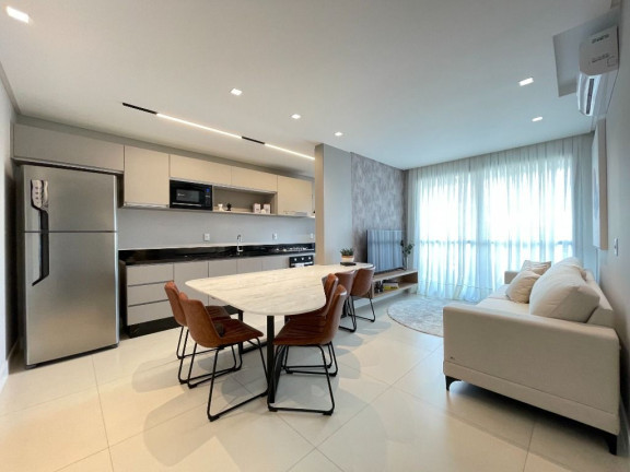 Apartamento com 2 Quartos à Venda, 81 m² em Atiradores - Joinville