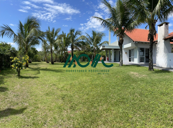 Imagem Casa com 4 Quartos para Alugar, 200 m² em Itamar - Itapoá