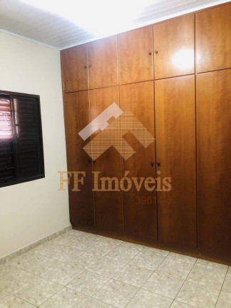 Imagem Casa com 3 Quartos à Venda, 358 m² em Vila Marcelino - São Carlos
