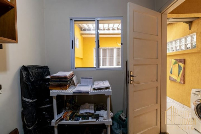 Imagem Casa com 2 Quartos à Venda, 143 m² em Cerqueira César - São Paulo