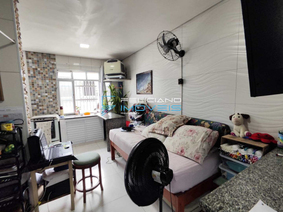 Imagem Kitnet com 1 Quarto à Venda, 30 m² em Maracanã - Praia Grande
