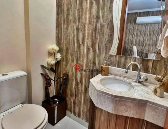 Imagem Apartamento com 3 Quartos à Venda, 117 m² em Vila Guilhermina - Praia Grande