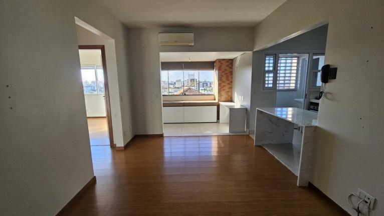 Imagem Imóvel com 2 Quartos à Venda, em Passo Da Areia - Porto Alegre Imagem Imóvel com 2 Quartos à Venda, em Passo Da Areia - Porto Alegre