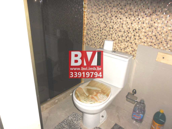 Imagem Casa com 3 Quartos à Venda, 272 m² em Irajá - Rio De Janeiro Imagem Casa com 3 Quartos à Venda, 272 m² em Irajá - Rio De Janeiro