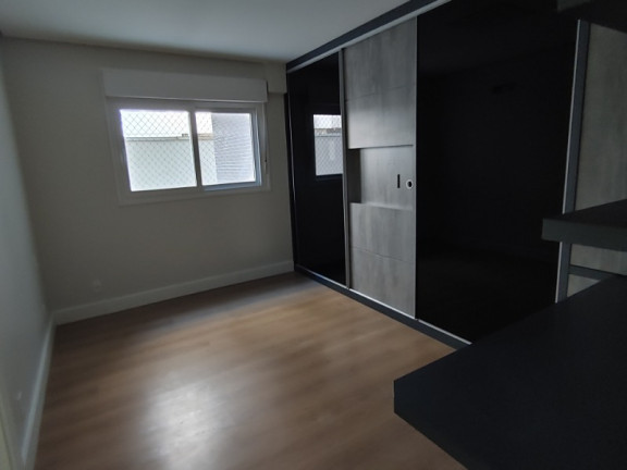 Imagem Imóvel com 3 Quartos à Venda, 138 m² em Exposição - Caxias Do Sul Imagem Imóvel com 3 Quartos à Venda, 138 m² em Exposição - Caxias Do Sul