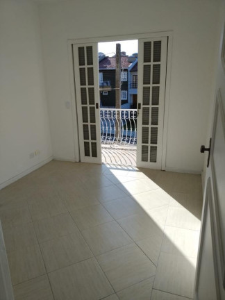 Imagem Casa com 3 Quartos à Venda, 160 m² em Atuba - Curitiba Imagem Casa com 3 Quartos à Venda, 160 m² em Atuba - Curitiba