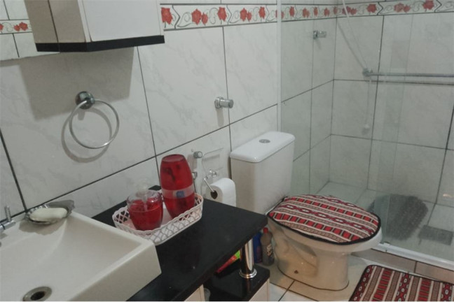Imagem Casa com 3 Quartos à Venda, em Jardim Itu - Porto Alegre Imagem Casa com 3 Quartos à Venda, em Jardim Itu - Porto Alegre