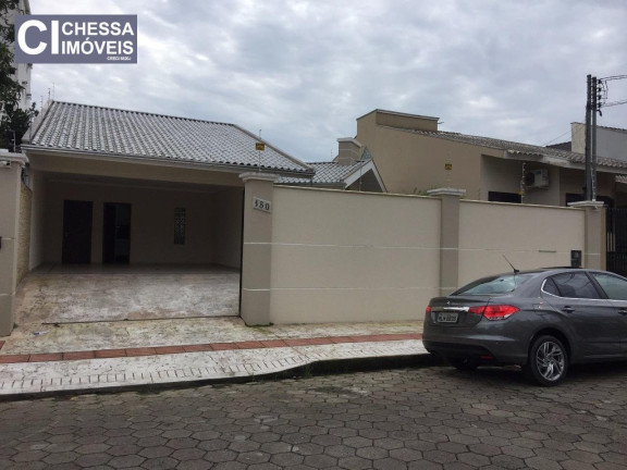 Imagem Casa com 3 Quartos à Venda, 451 m² em Ressacada - Itajaí