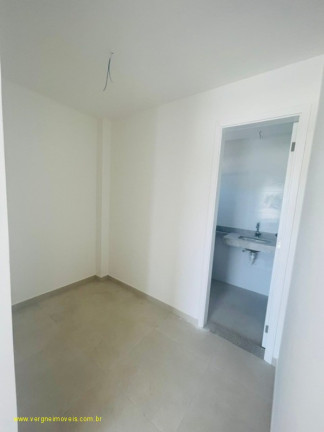 Imagem Imóvel com 4 Quartos à Venda, 160 m² em Vila De Abrantes (abrantes) - Camaçari Imagem Imóvel com 4 Quartos à Venda, 160 m² em Vila De Abrantes (abrantes) - Camaçari
