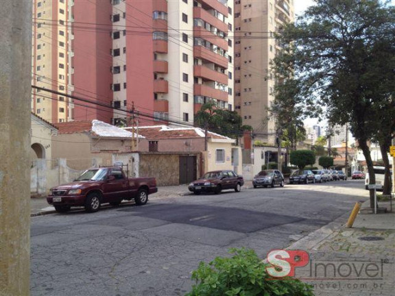 Imagem Casa com 1 Quarto à Venda, 500 m² em Vila Regente Feijo - São Paulo Imagem Casa com 1 Quarto à Venda, 500 m² em Vila Regente Feijo - São Paulo