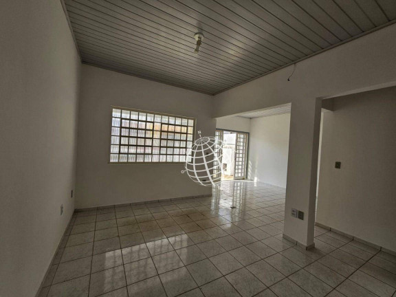 Imagem Casa com 3 Quartos à Venda, 129 m² em Centro - Atibaia