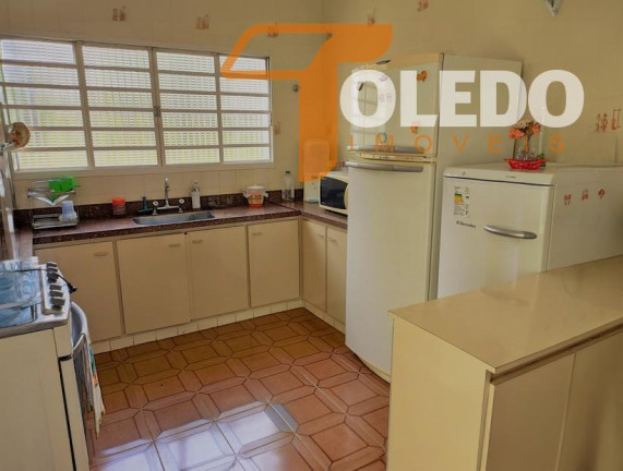 Casa com 3 Quartos à Venda, 245 m² em Jardim Moneda - águas Da Prata