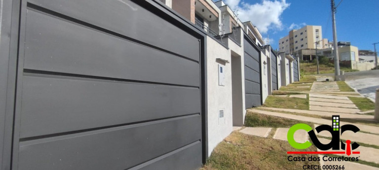 Sobrado com 2 Quartos à Venda, 120 m² em Residencial Morumbí - Poços De Caldas