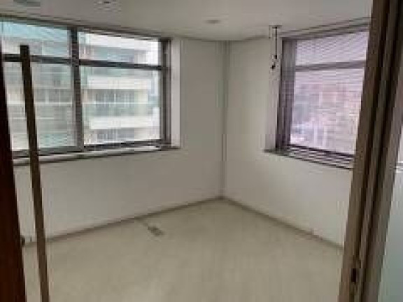 Imagem Sala Comercial à Venda, 271 m² em Chácara Santo Antônio (zona Sul) - São Paulo Imagem Sala Comercial à Venda, 271 m² em Chácara Santo Antônio (zona Sul) - São Paulo