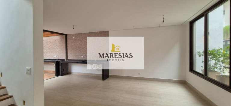 Imagem Casa com 4 Quartos à Venda, 260 m² em Juquehy - São Sebastião Imagem Casa com 4 Quartos à Venda, 260 m² em Juquehy - São Sebastião