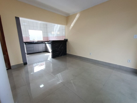 Imagem Sobrado com 2 Quartos à Venda, 62 m² em Jardim São José - Goiânia