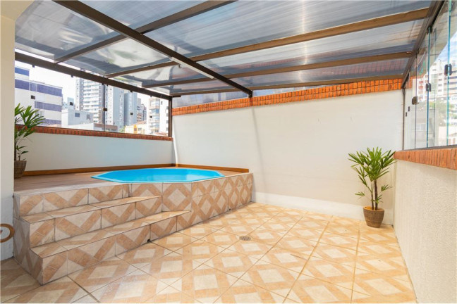 Imagem Imóvel com 3 Quartos à Venda,  em Moinhos De Vento - Porto Alegre
