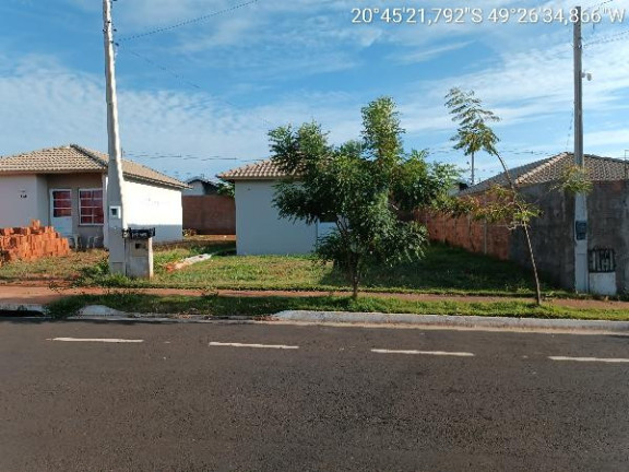 Casa com 2 Quartos à Venda, 200 m² em Parque Residencial Edson Baffi - Sao Jose Do Rio Preto