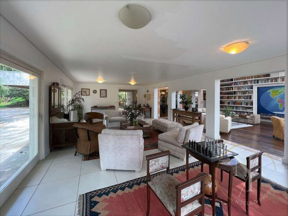 Imagem Casa com 6 Quartos à Venda, 1.188 m² em Vila Santo Antônio - Cotia