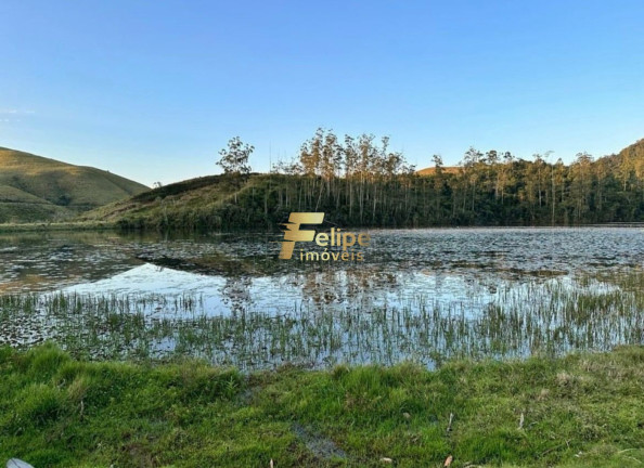 Imagem Imóvel com 11 Quartos à Venda, 165 m² em área Rural De Barra Do Piraí - Barra Do Piraí