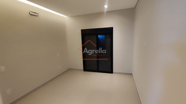 Imagem Imóvel com 3 Quartos à Venda, 180 m² em Condominio Santa Mônica Iii - Mogi Guaçu Imagem Imóvel com 3 Quartos à Venda, 180 m² em Condominio Santa Mônica Iii - Mogi Guaçu