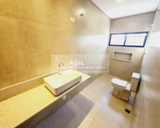 Imagem Casa com 3 Quartos à Venda, 300 m² em Condomínio Terras Do Vale - Caçapava Imagem Casa com 3 Quartos à Venda, 300 m² em Condomínio Terras Do Vale - Caçapava