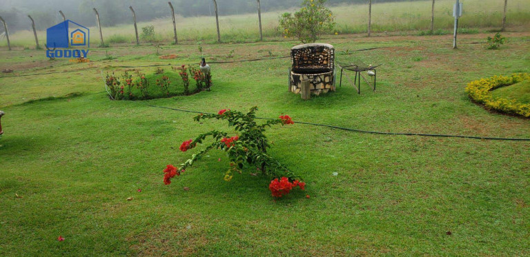 Imagem Chácara com 2 Quartos à Venda, 300 m² em Zona Rural - Chapada Dos Guimarães