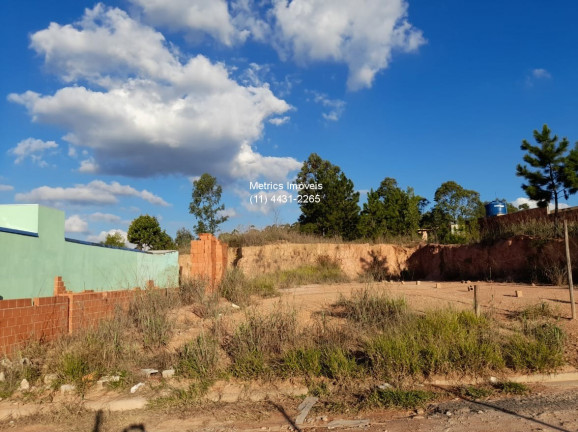Imóvel à Venda, 333 m² em Jardim Bahia - Várzea Paulista