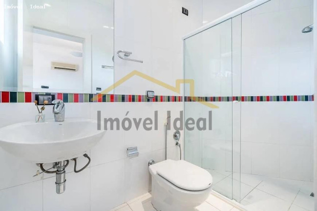 Imagem Casa com 4 Quartos à Venda, 751 m² em Jardim Social - Curitiba Imagem Casa com 4 Quartos à Venda, 751 m² em Jardim Social - Curitiba