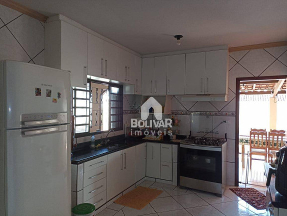 Casa com 3 Quartos à Venda, 200 m² em Setor Afonso Pena - Itumbiara
