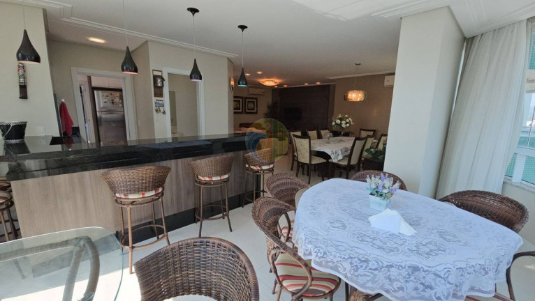 Imagem Apartamento com 4 Quartos à Venda, 170 m² em Barra Sul - Balneário Camboriú